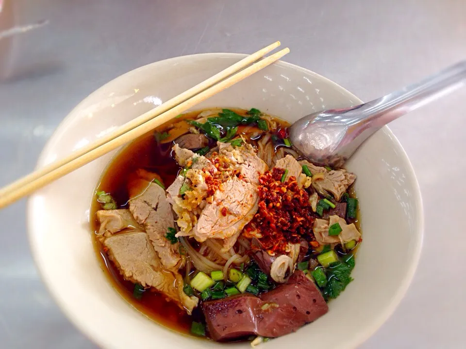 Noodle with duck|Hathaichanok Jintanananさん