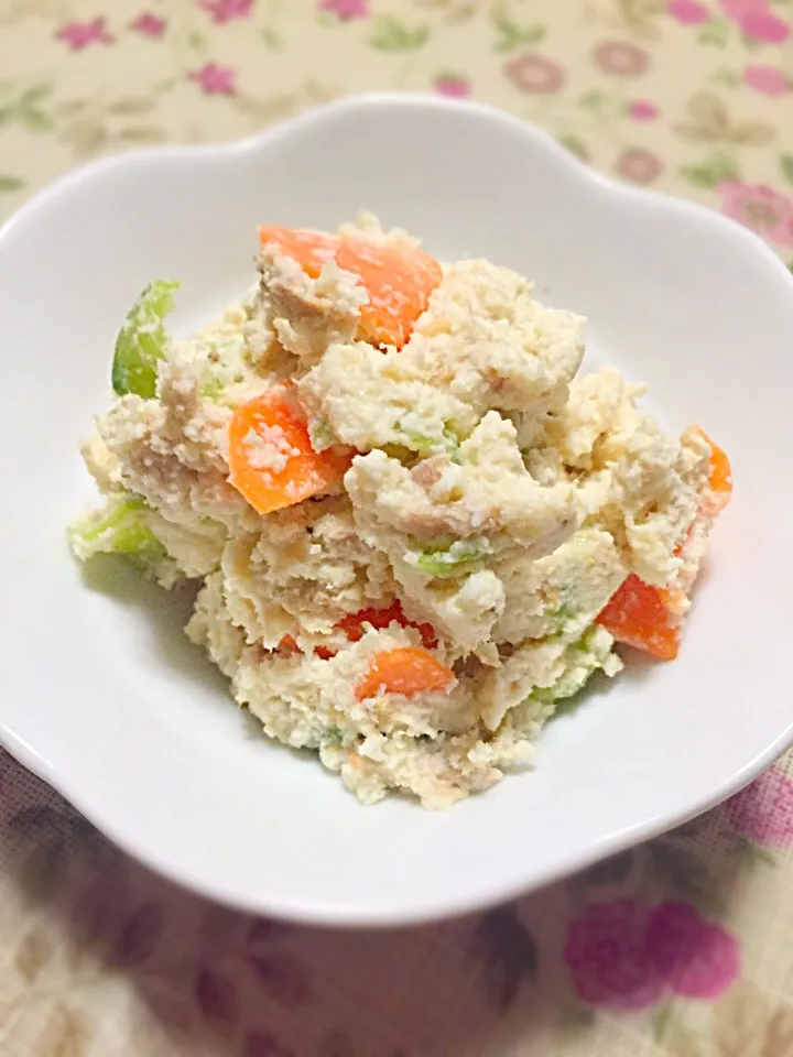 Dinner 9-2 Fake potato salad  ( used soy pulp instead of potato)|moonmoonさん