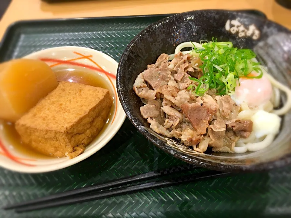 塩豚温玉うどん と おでん🍢|チビミミさん