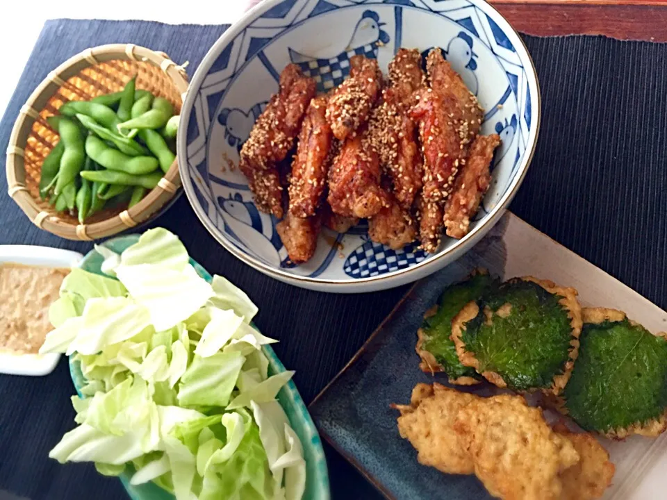 Spicy sesame chicken wings & Tsukune w/ Gobo (Burdock root)
”夢のいいとこ鶏”再現とささみとごぼうのつくね|mayumiさん