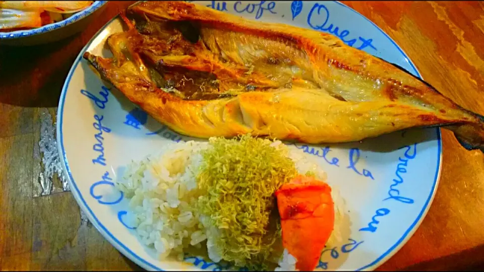 和んプレートの朝ごはん🍚            ほっけの一夜干し🐟焼たらこ❤
昆布ふりかけ💚麦飯🍚|メイメイda.さん