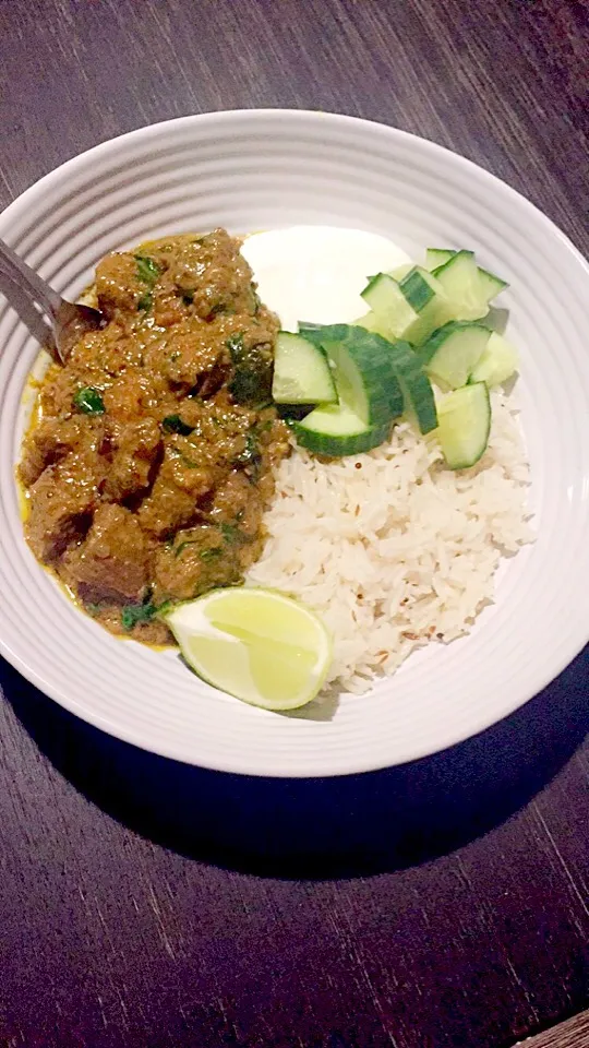 Indian Beef + Coconut curry|Chrisy Hillさん