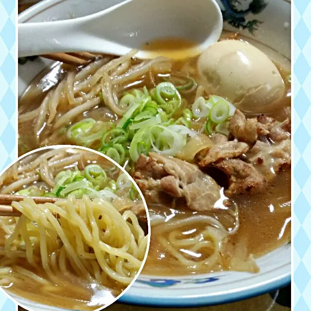 １９日は久しぶりのラーメン|こやっこさん