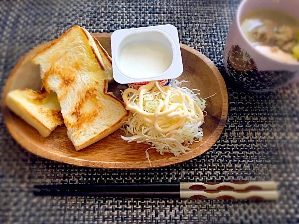 朝食|ヤマアラシさん