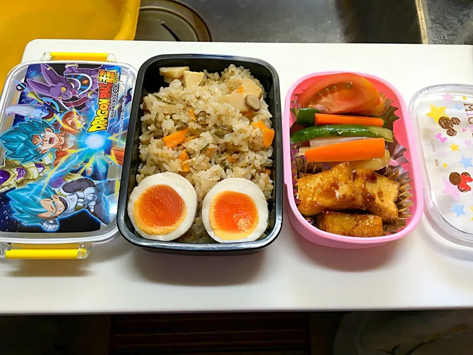 炊き込みご飯弁当☆|つばりん亭さん