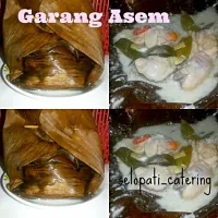 Snapdishの料理写真:garang asam khas kudus....ayam dgn bumbu rempah asli Indonesia dgn keharuman dan kelezatany menjadikan rasa ayam beraroma wangi dan lezat...|Kholisha Rさん