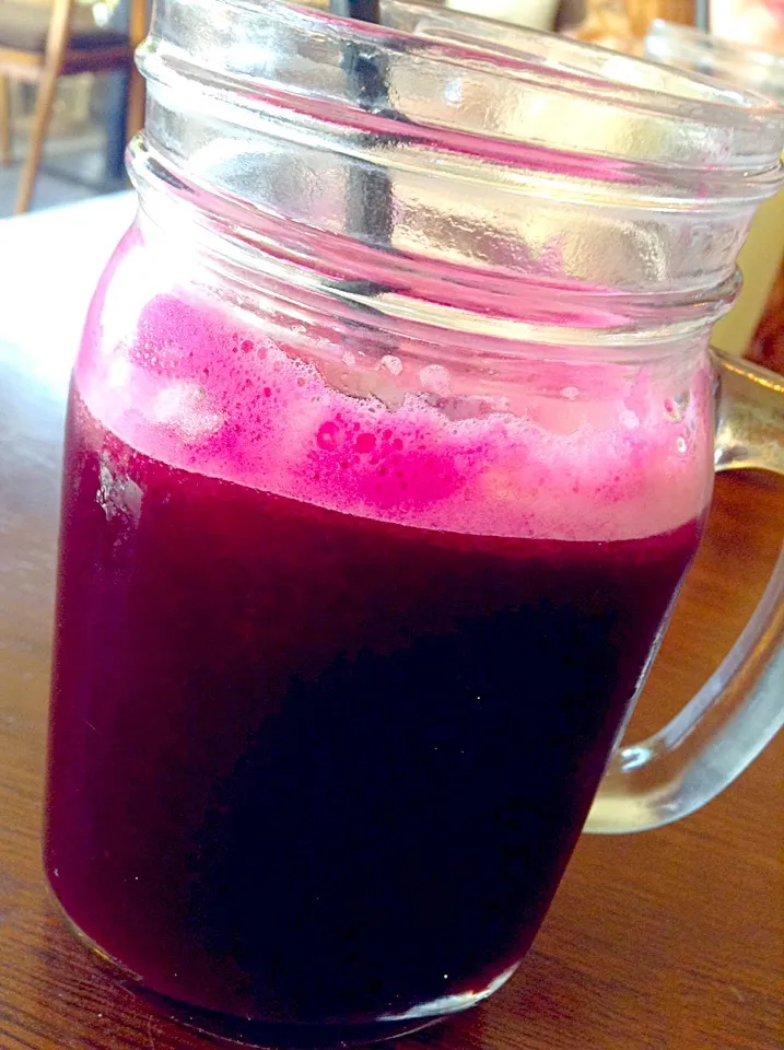 BeeTrOoT JuiCe|GeMzKiTchさん