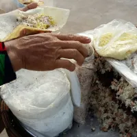 Cambodian food culture - street food glutinous rice 
#khmerfood #samkhmernoodles|Sam Chanさん