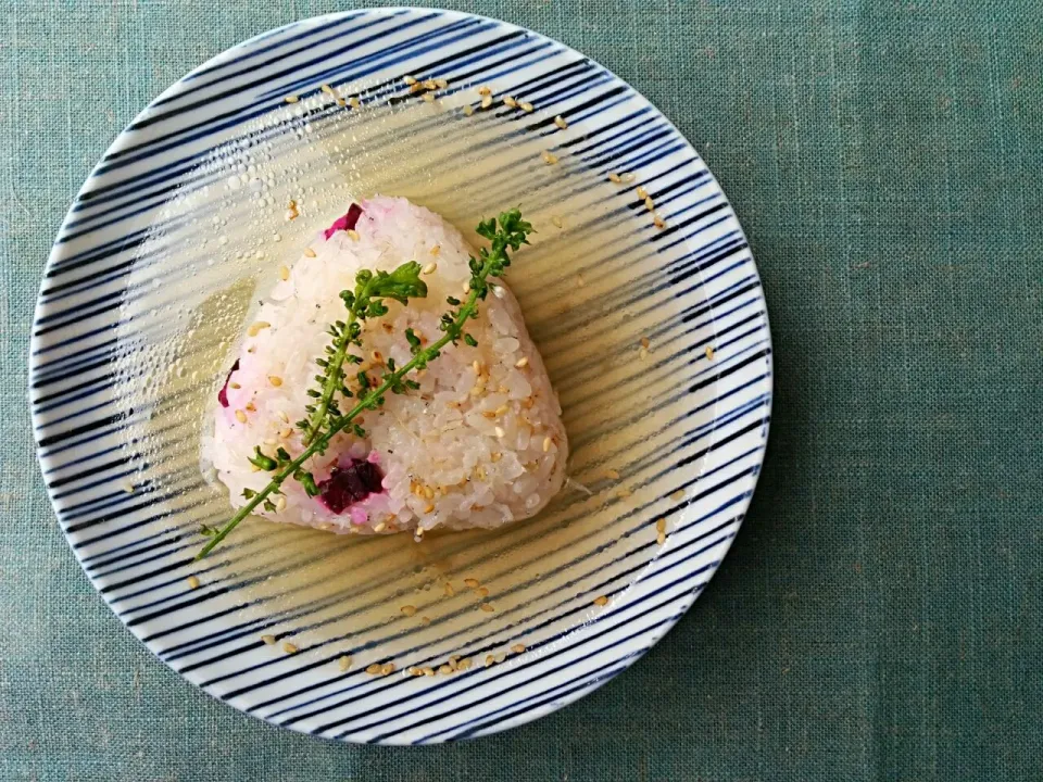 柴漬けとしらすと胡麻の
          焼おにぎり茶漬け*|ことり*さん