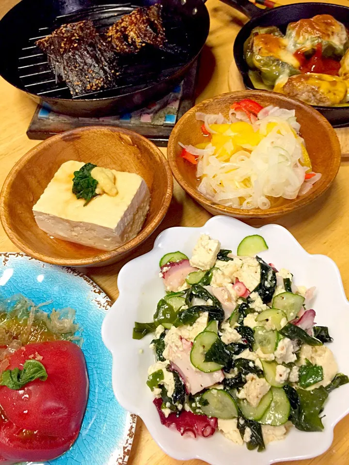 この間の夕飯
豆腐のサラダ
オニオンピクルス
冷奴|ミカさん