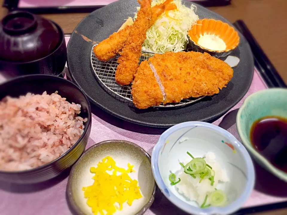 ミックスフライ定食|チカさん