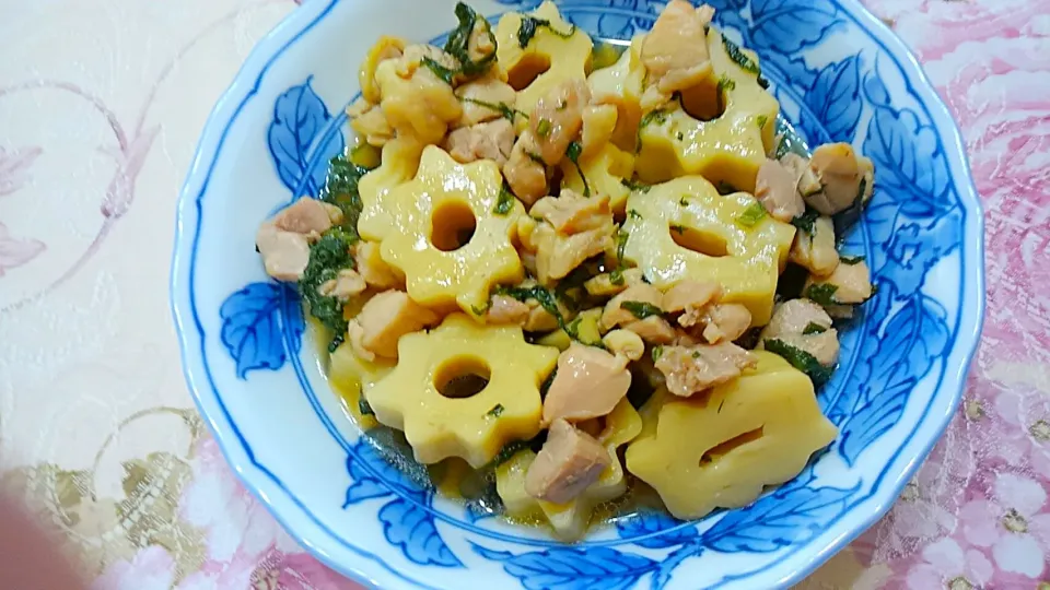 ちくわぶと鶏肉の小間切れのさっぱり煮|たえさん