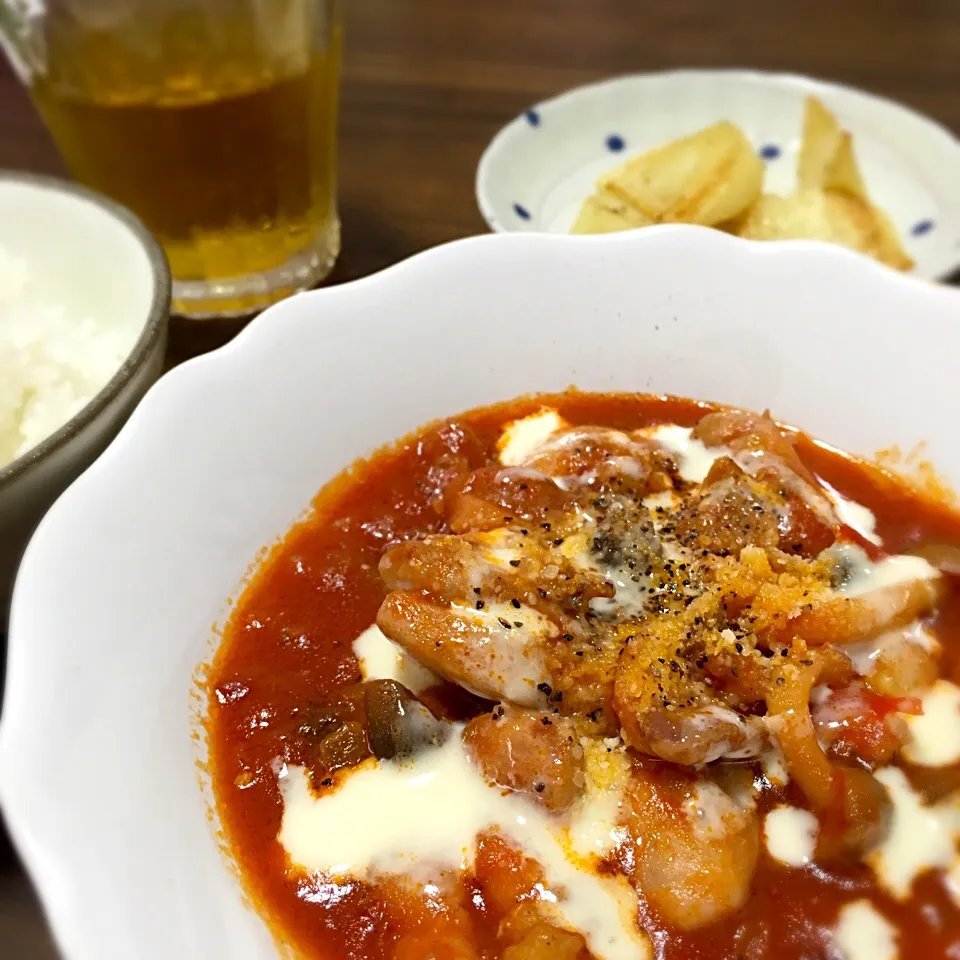 鶏肉としめじのトマト煮込み、ポテト|たまさん