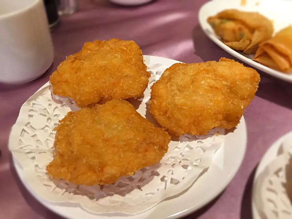 吉星港式飲茶餐廳 泰式蝦餅|手牽手一起過好日子。さん