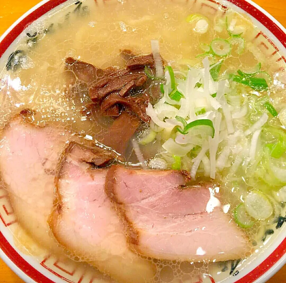 仕事で出先で朝ラーメン  朝から、美味いなぁ〜|zeroweb_bossさん