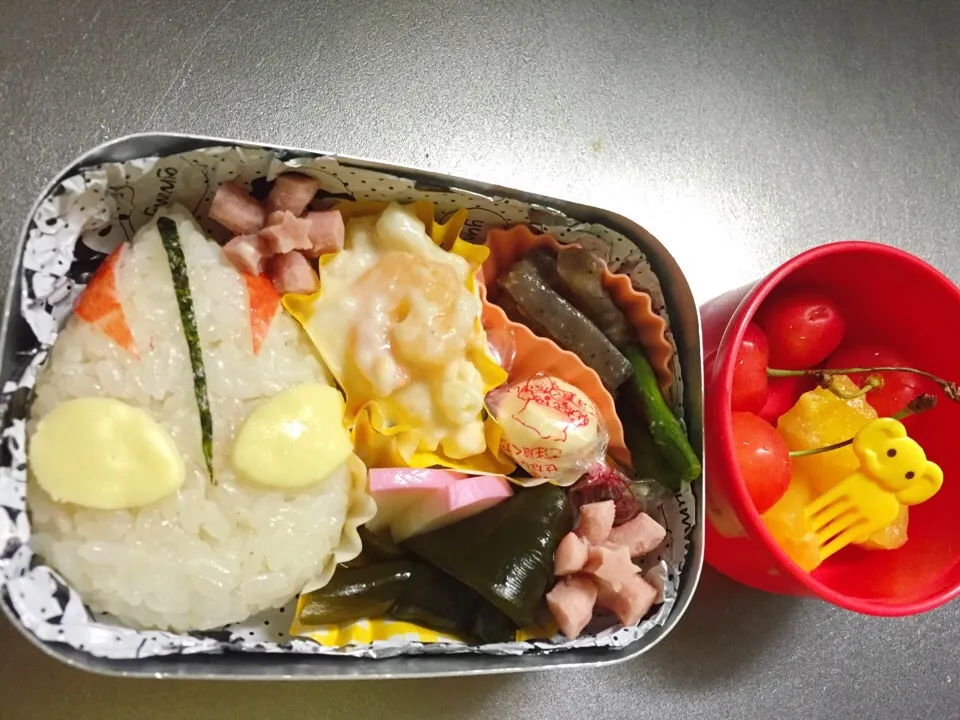 ウルトラマン 弁当|びいさん