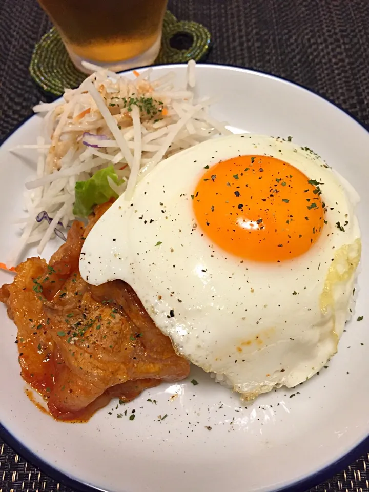 しらたきご飯で目玉焼きプレート🍽|Takaki Sasakiさん