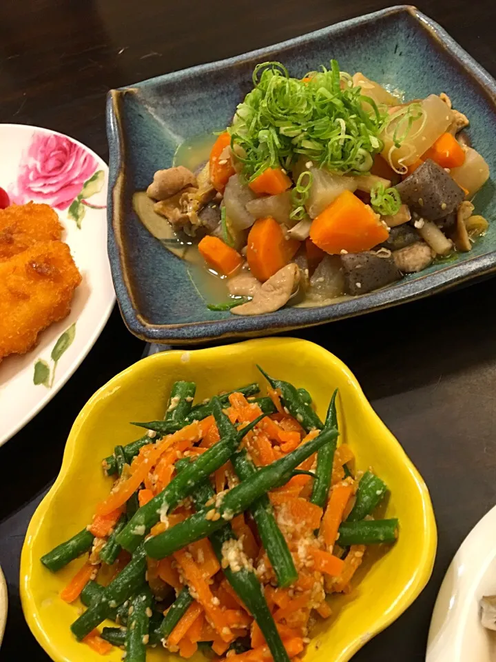 モツ煮、インゲンの胡麻和え|しもっち"もたれつさん