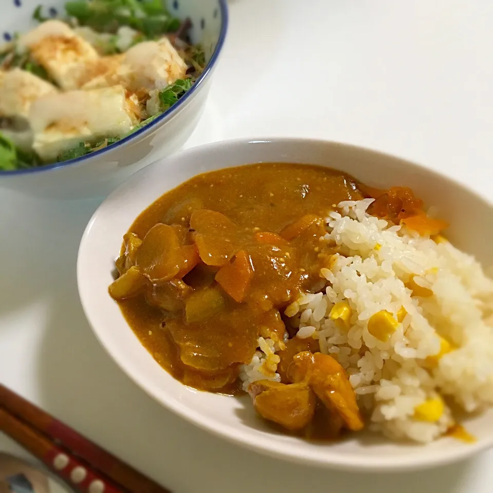 Snapdishの料理写真:コーンごはんのチキンカレー|mathildaさん