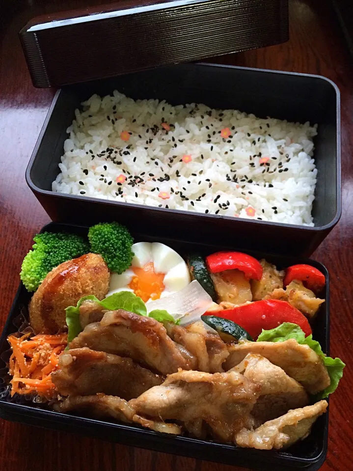 豚の生姜焼き弁当|二キィさん
