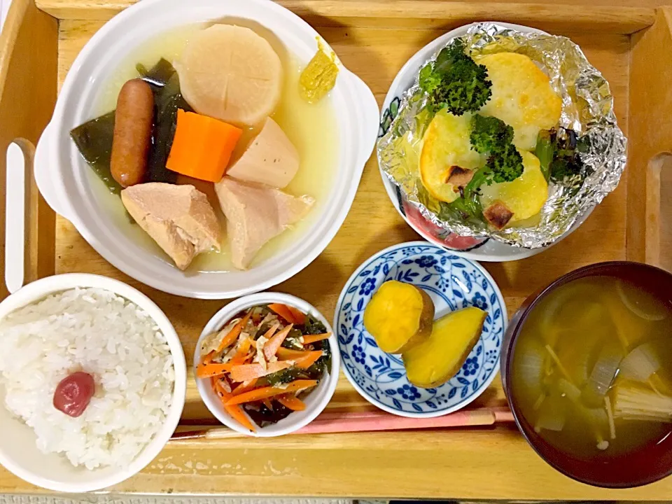 蒜山大根をいただいたので、おでん風煮物🍢|かわちさん