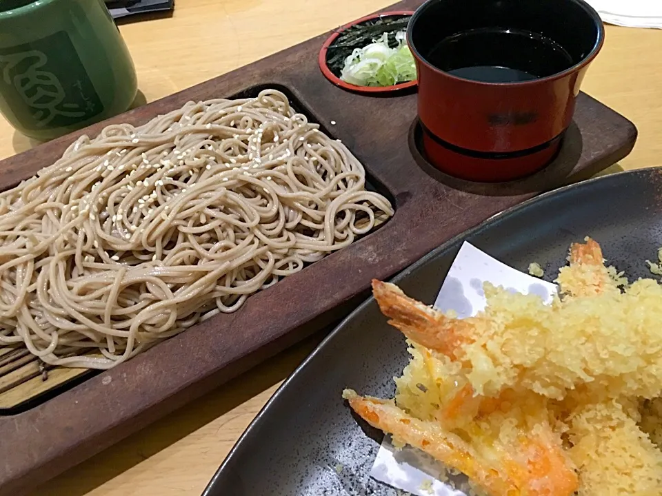 天麩羅ざる蕎麦〜蕎麦は信州蕎麦の乾麺です〜❣️|sugimotokazuhitoさん