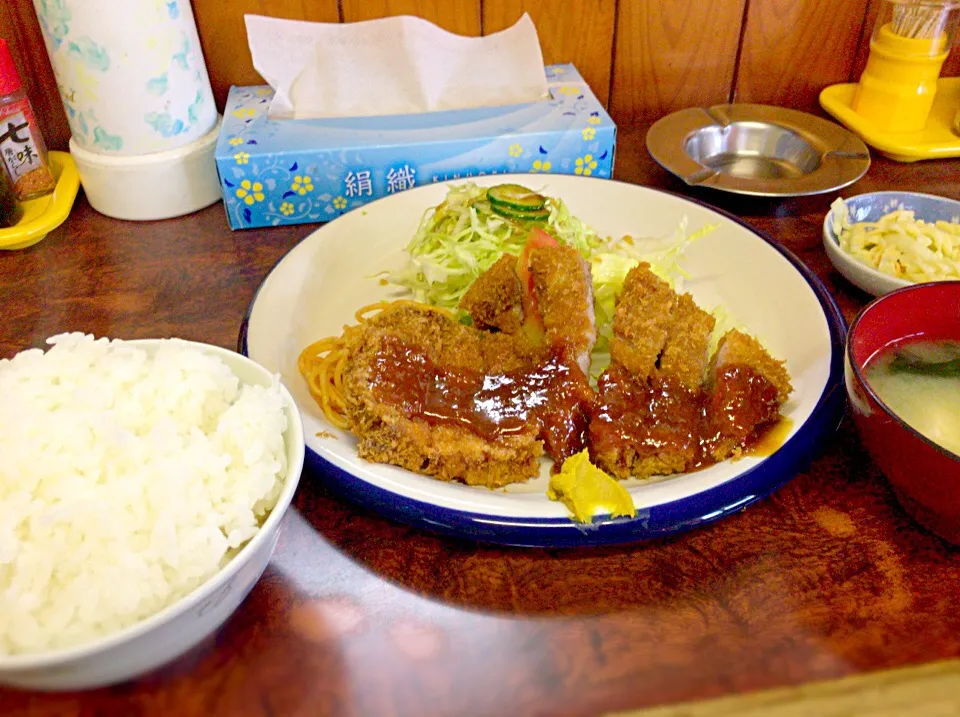 味噌カツ定食|まさま〜ささん