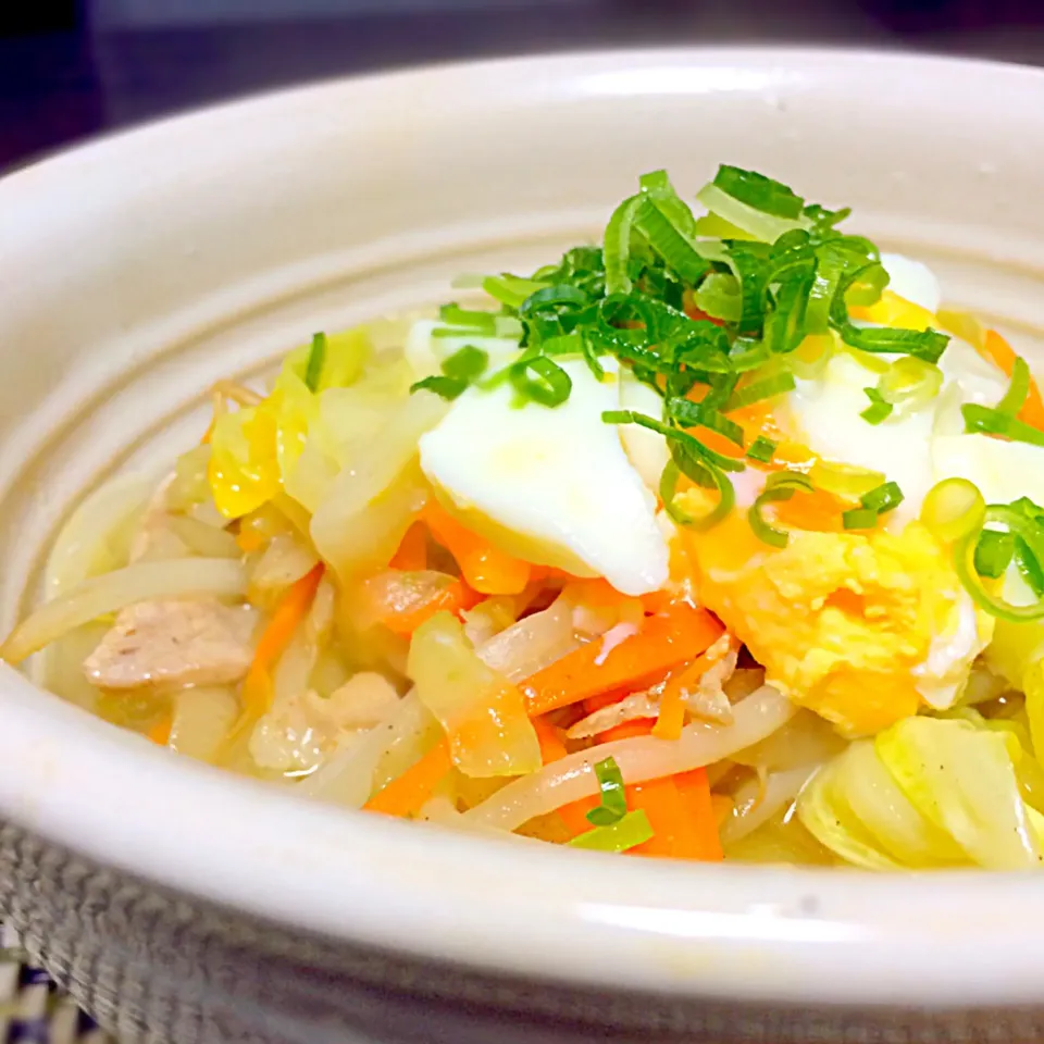 Snapdishの料理写真:塩ラーメン◡̈♡🍜✨|さくらさん