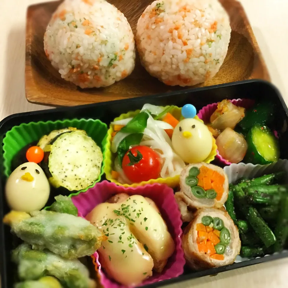 野菜たっぷり♡鮭おにぎり弁当|ゆきっちん(・8・)さん