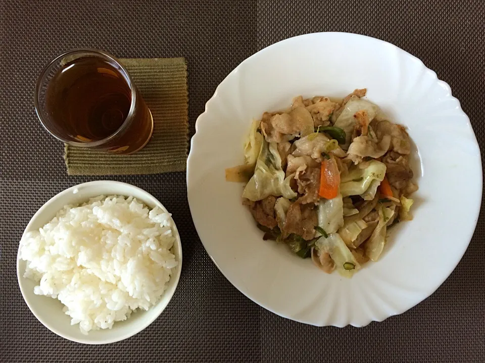 豚肉塩野菜炒めご飯|ばーさんさん