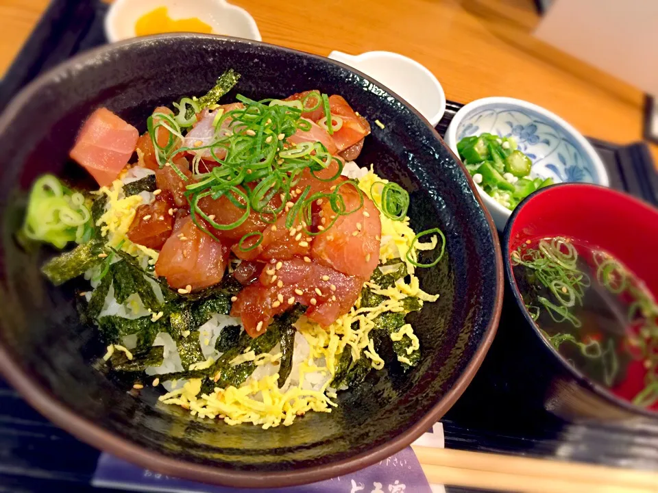 まぐろ丼|チカさん