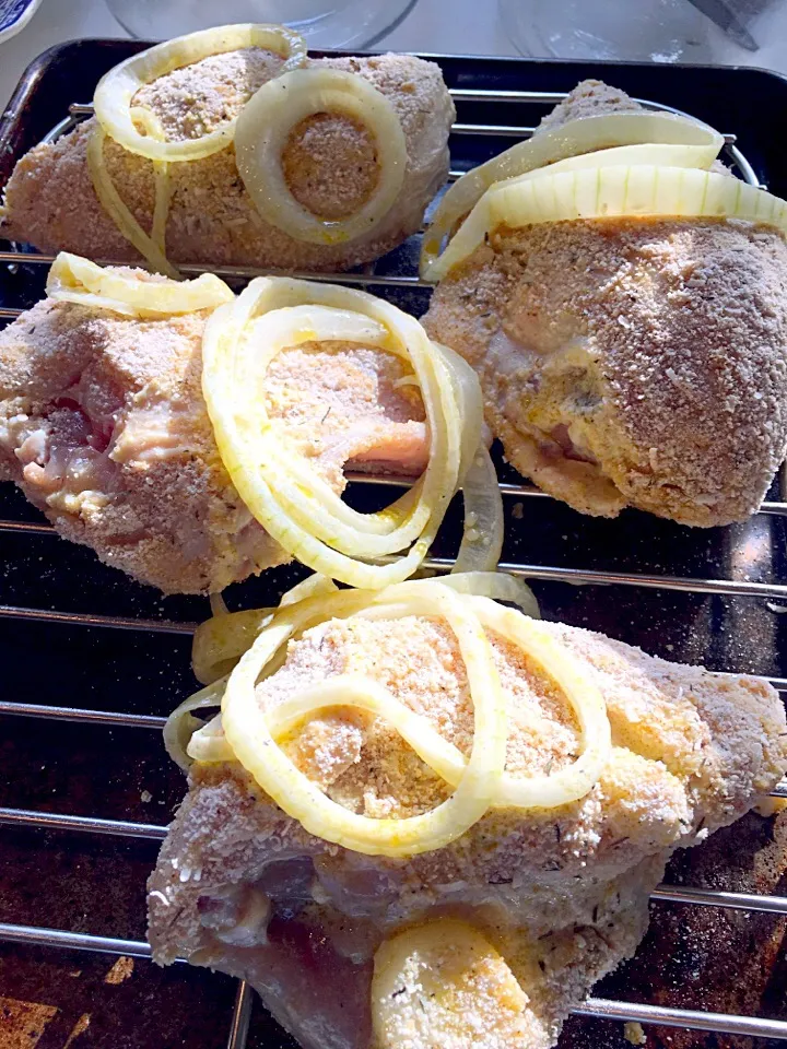 Ready to bake buttermilk chicken topped with parmesan breadings|🌺IAnneさん