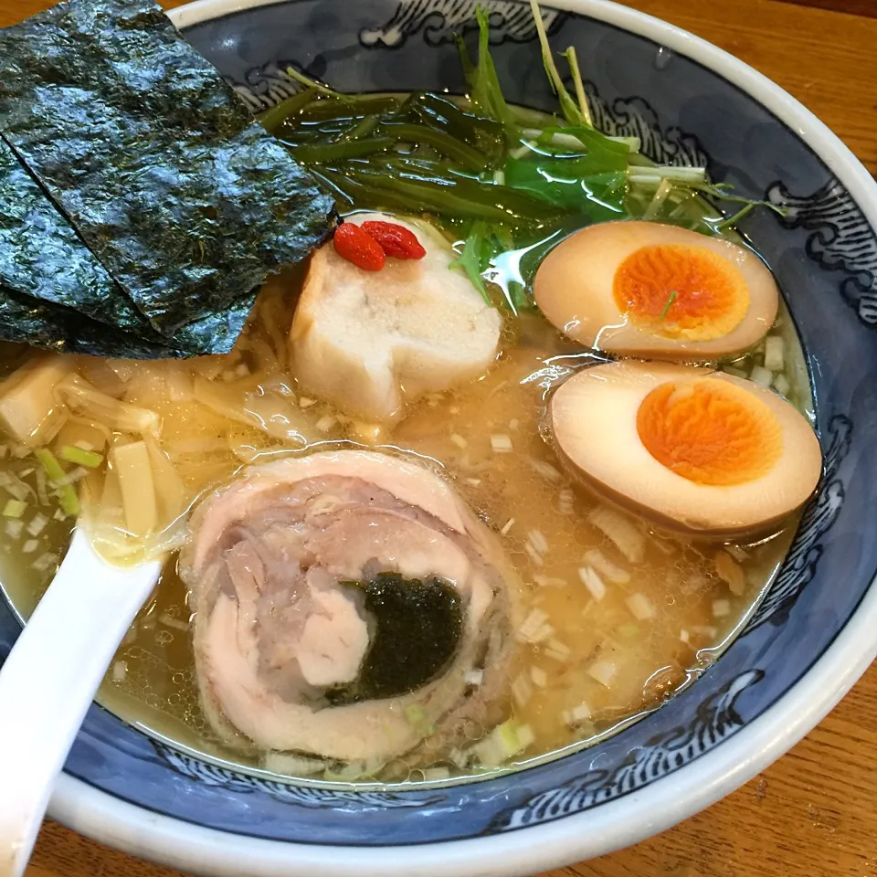 今日の夕飯は塩ラーメン。満足の一杯♪|リュカさん