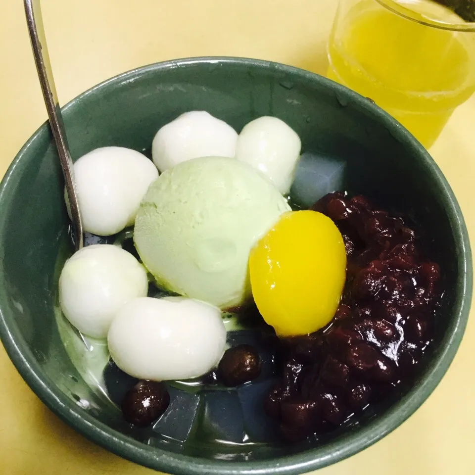 Snapdishの料理写真:抹茶栗あんみつ|みぃさん