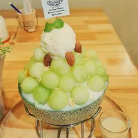 メコン かき氷 🍈🍧 #melon #bingsu #kakikori|Blinkieさん