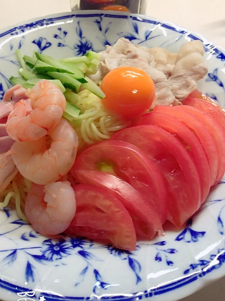 冷凍卵冷麺💧|三姉妹のママさん