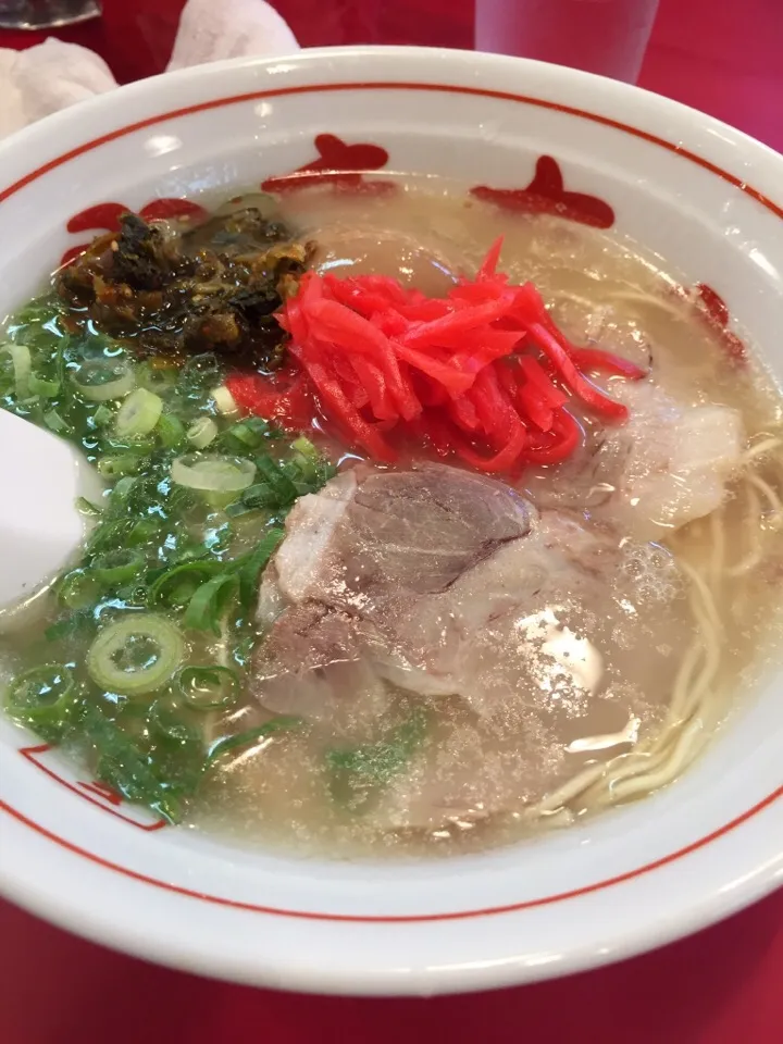 Snapdishの料理写真:博多ラーメン バリ堅|流線形さん