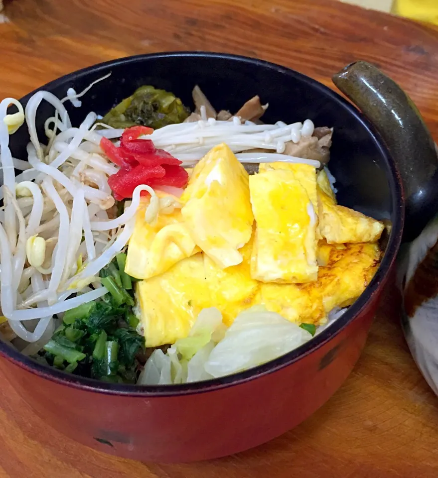 沖縄 こっこ食堂の地鶏鶏飯。出汁をかけていただきます|masakoさん