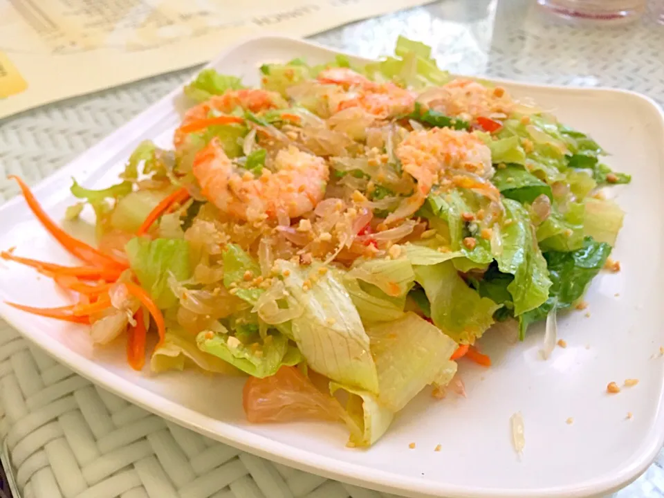 Pomelo & shrimp salad|Sky Blueさん