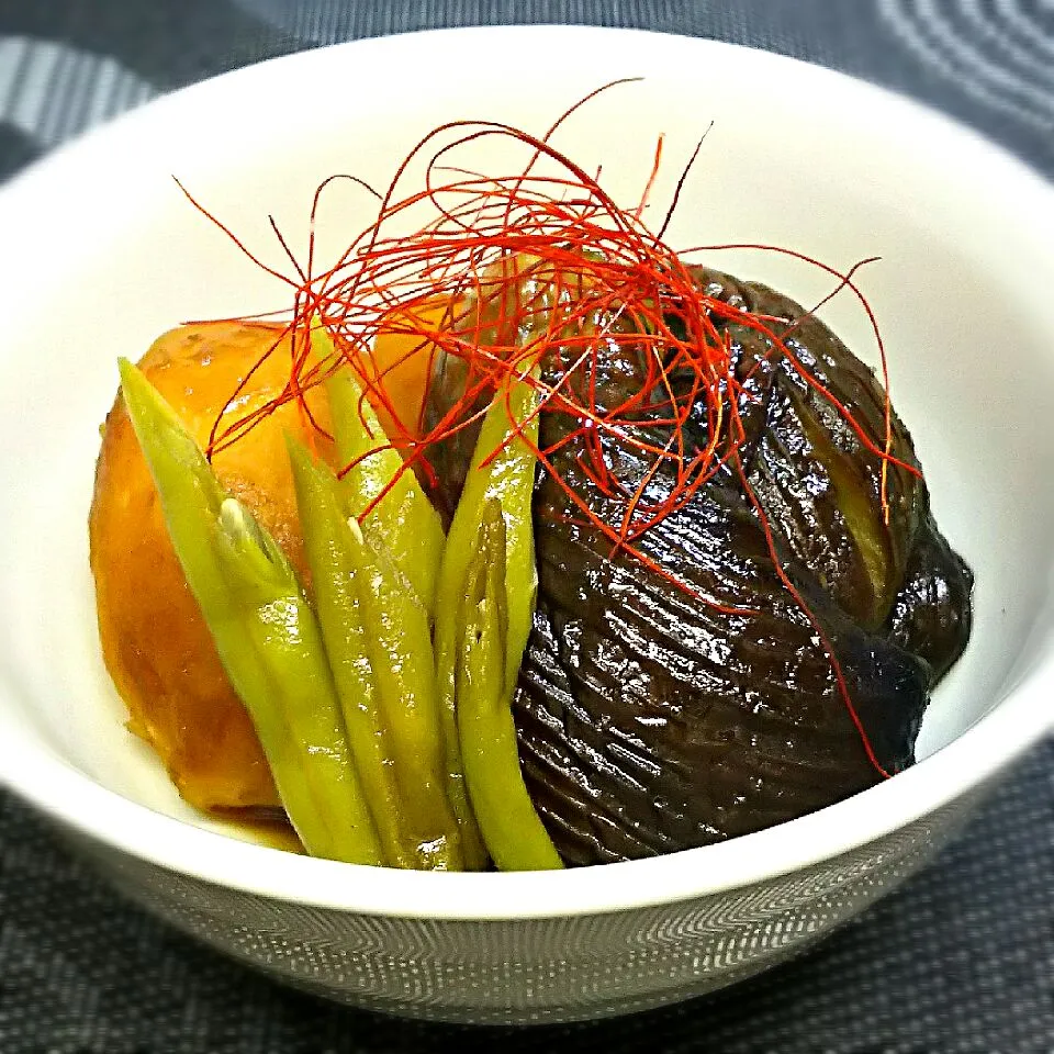 茄子と新ジャガとインゲンの田舎煮|お茶菓子さん