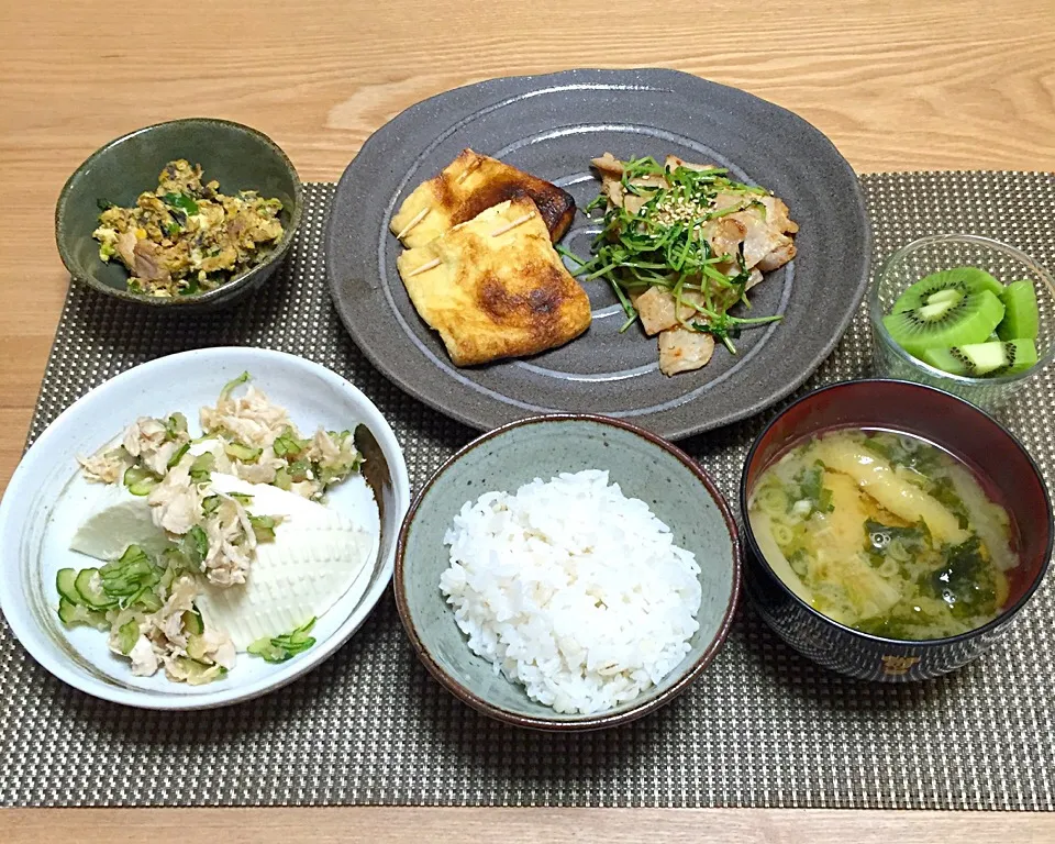 たんぱく質中心の晩御飯|&しーさん