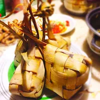 Snapdishの料理写真:Ketupat|Francisca Nungki Triandariさん