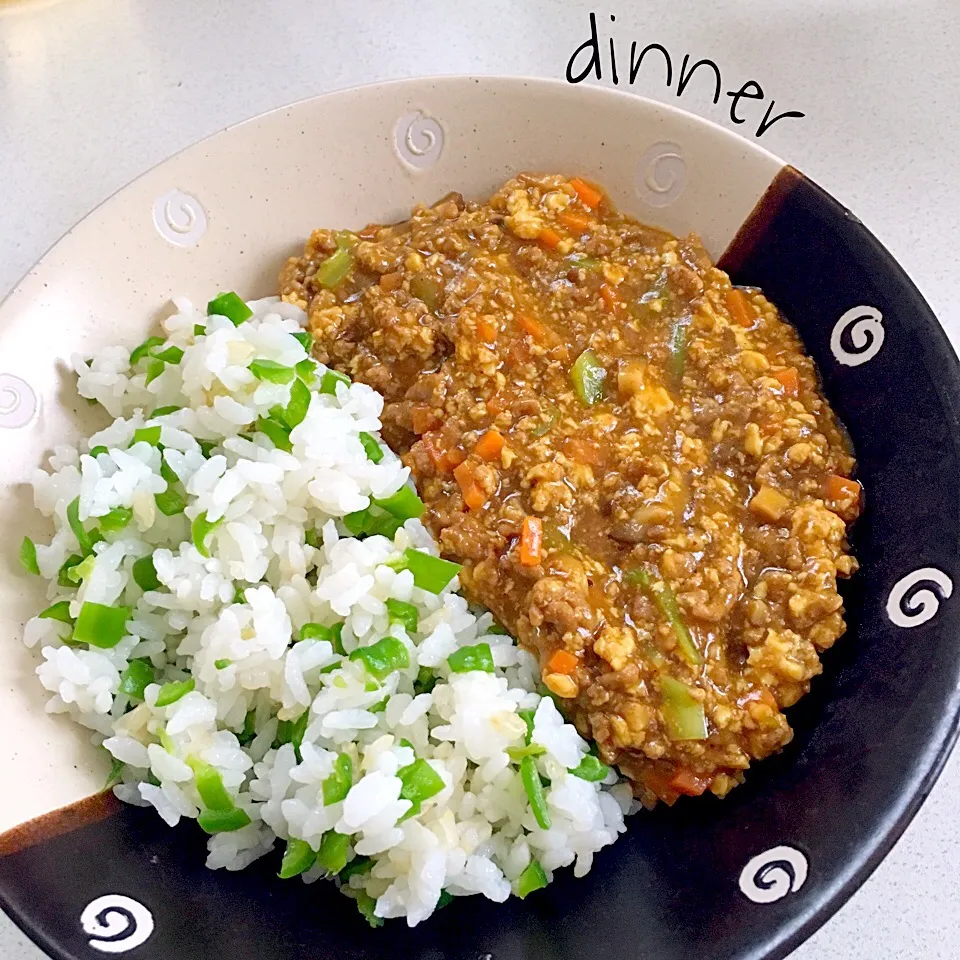 ☆ヘルシー料理☆
豆腐でキーマカレー|ÖたますけÖさん