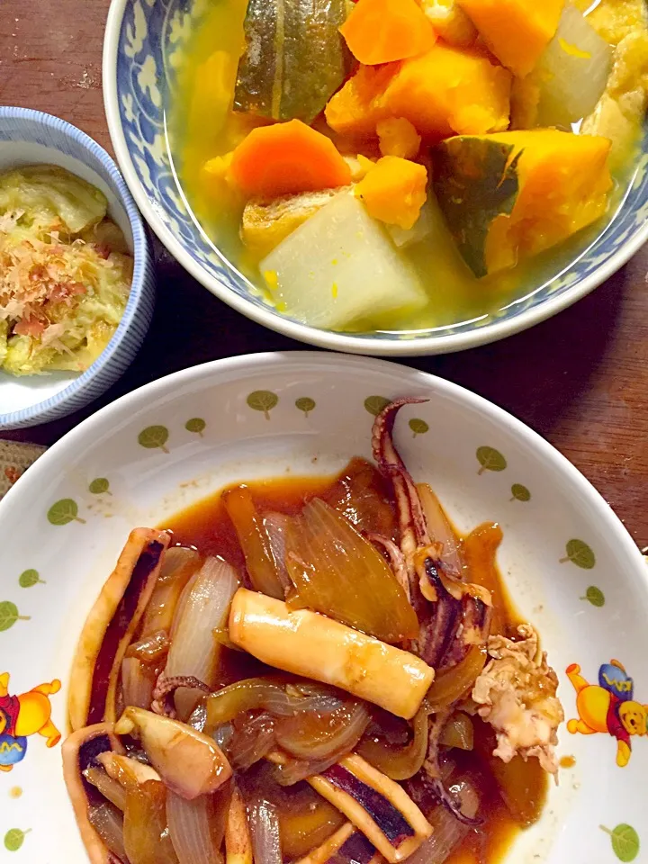 イカと玉葱のオイスターソース炒め 煮物(揚げ 南瓜 大根 人参) 焼き茄子|掛谷節子さん