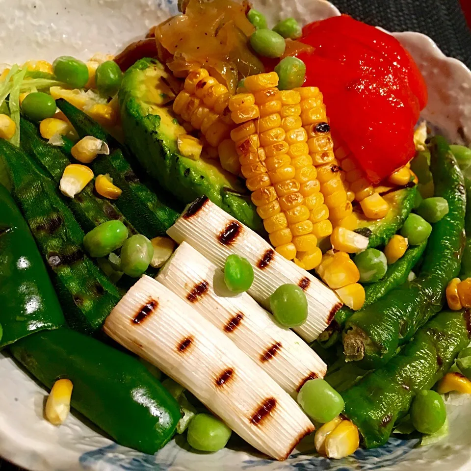 キムチトマトと焼き野菜の冷やし中華|おりぃさん