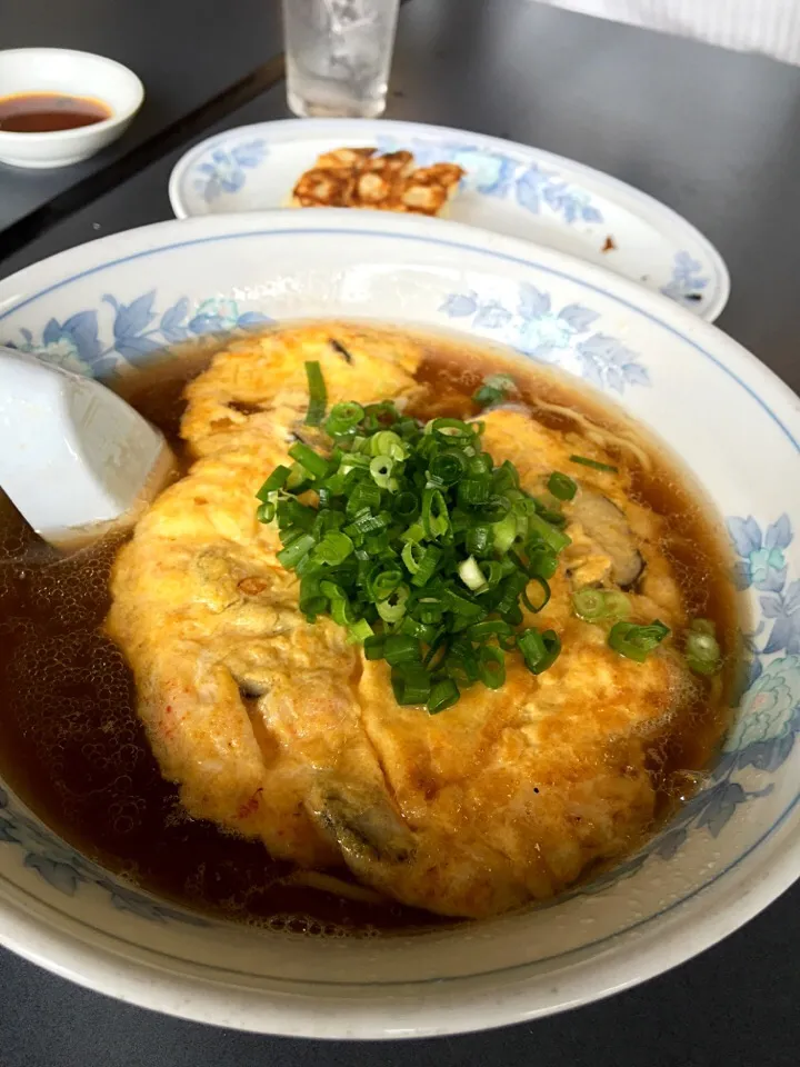 一休の蟹玉ラーメン|もにもにかさん