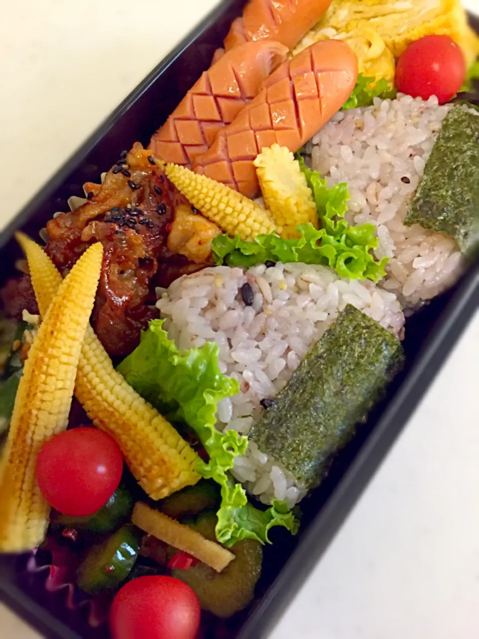 Snapdishの料理写真:今日の旦那弁当🍱十六穀米でヘルシーに❤️|hst117さん