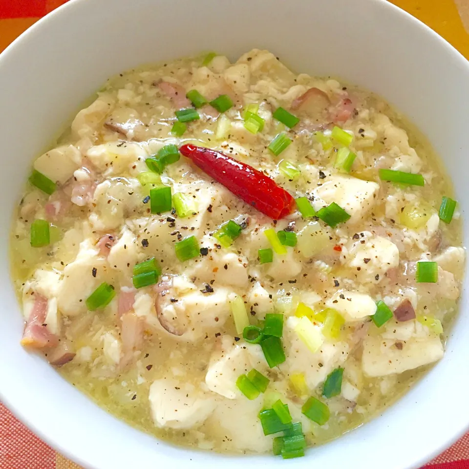 豆腐のペペロンチーノ風ふわトロ丼|カウンター嬢さん