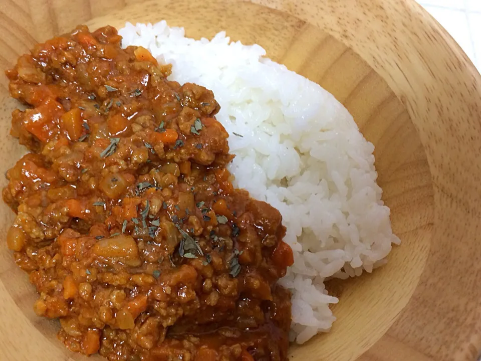 お豆とお肉のドライカレー|むしくんさん