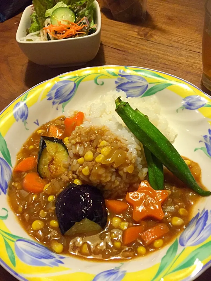 Snapdishの料理写真:七夕の夜は星空のように野菜たっぷりカレーライス|りっとまむさん